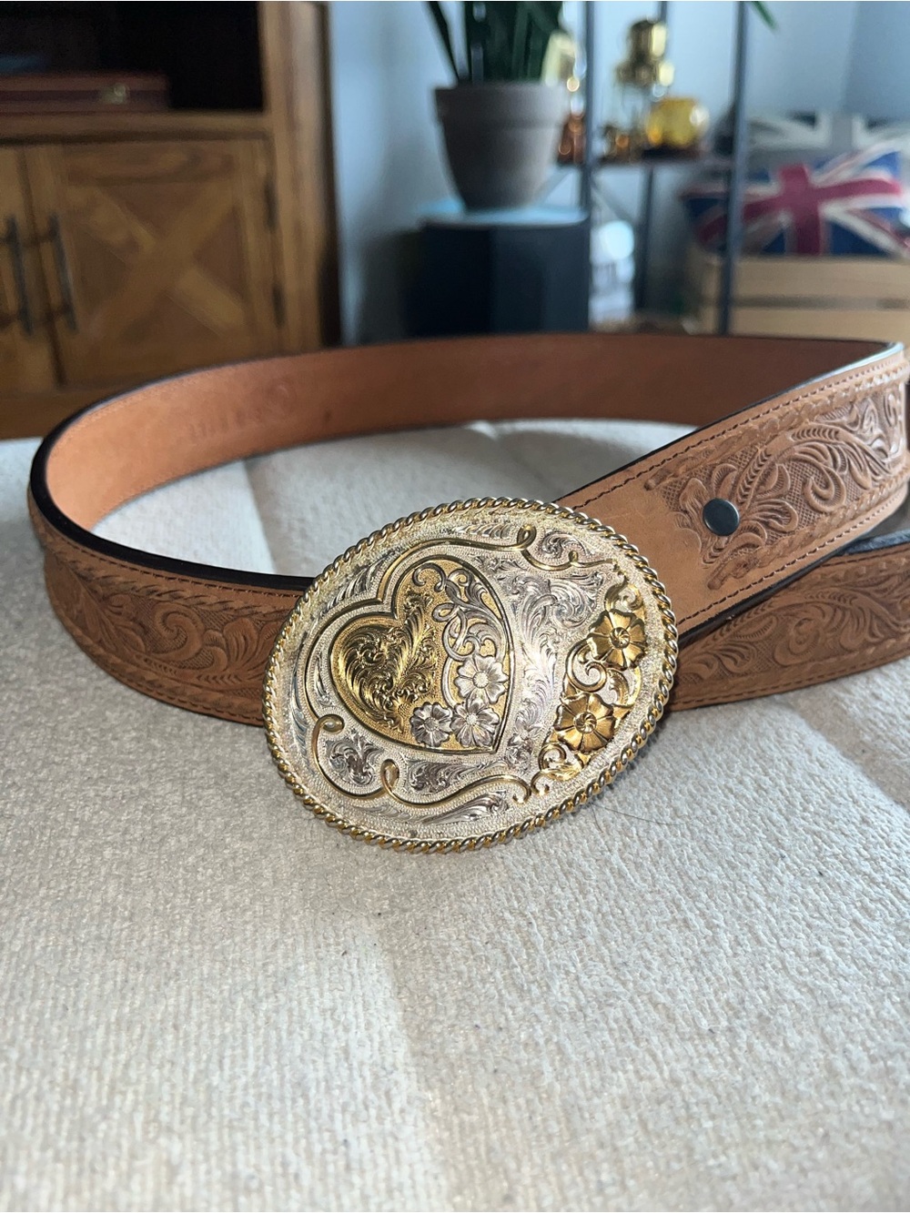 Montana Silversmiths Tooled Tan Leather Belt with Gold & Silver Heart Buckle